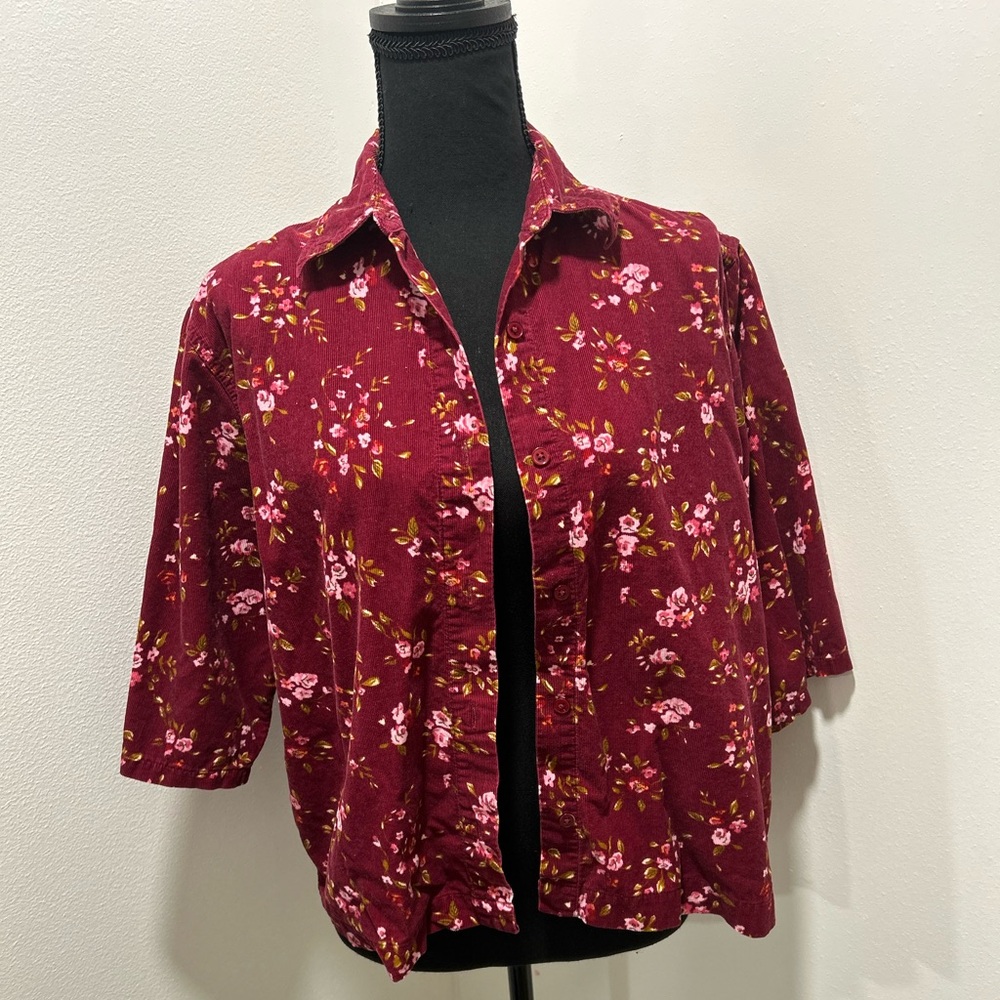 Vintage Cabin Creek floral corduroy textured cotton top, medium